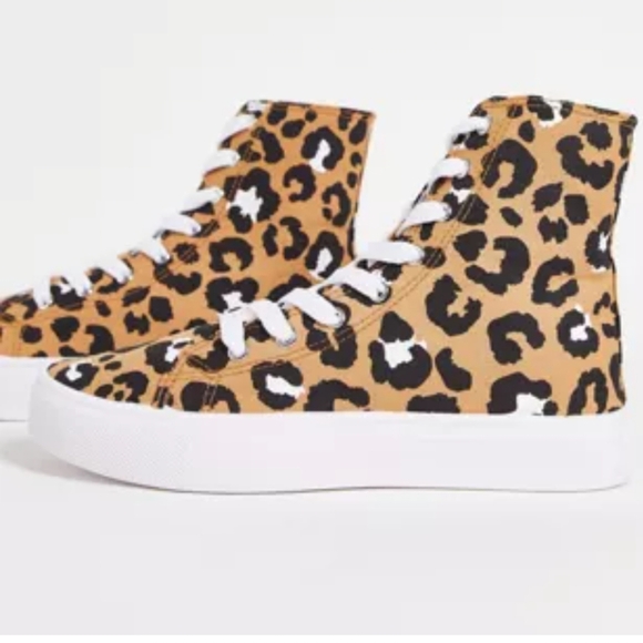 NEW ASOS DESIGN Daz canvas high top sneakers in brown leopard - Picture 4 of 5